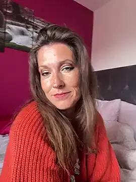 Lwhite1 from StripChat is Freechat