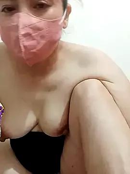 Lyly_234 from StripChat
