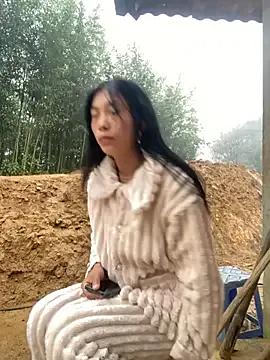 LylyOx9 from StripChat is Freechat