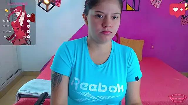 lynieh-5 from StripChat is Freechat