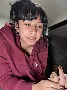 Lynn9000 from StripChat