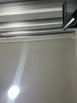 Lynn9000 from StripChat