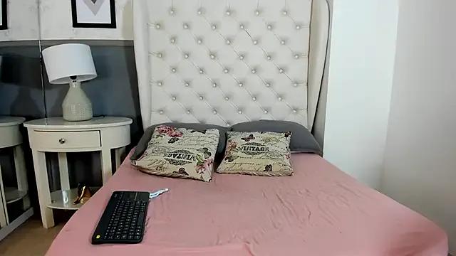 Checkout girls naked models with similar nickname. Cute sexy Free Models.