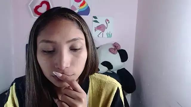 MadelineDoll from StripChat is Freechat