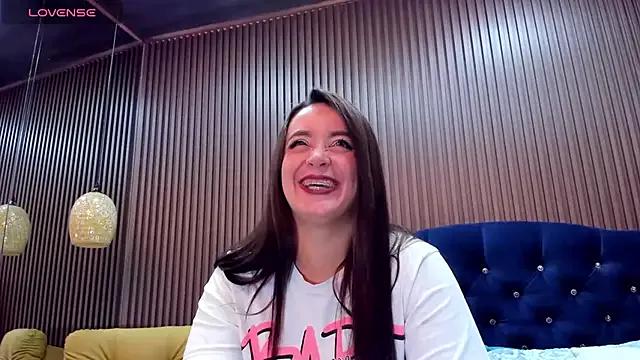 MadissonOwen from StripChat is Freechat