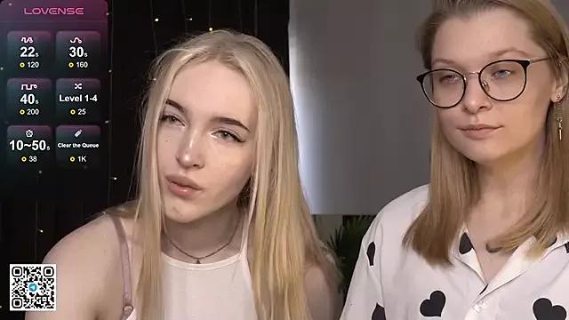 Checkout girls naked models with similar nickname. Cute sexy Free Models.
