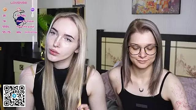 Checkout girls naked models with similar nickname. Cute sexy Free Models.