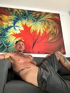 MagicLex1 from StripChat is Freechat