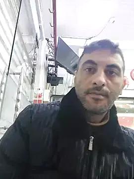 mahdiDido from StripChat is Freechat