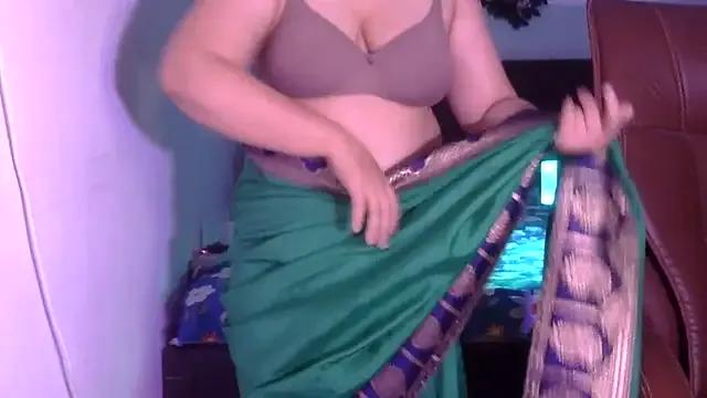 Malnad_beauty from StripChat is Freechat