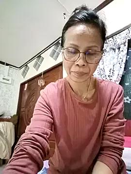 Mama_Eva from StripChat