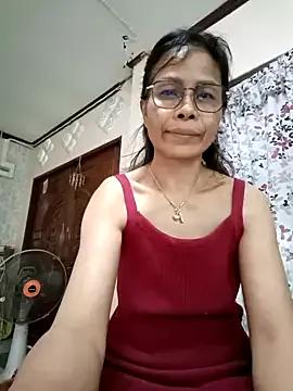 Mama_Eva from StripChat