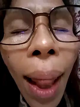 Mama_Eva from StripChat
