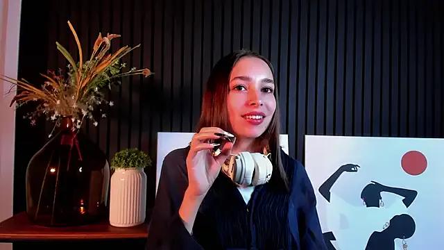 MammieValentini from StripChat is Freechat