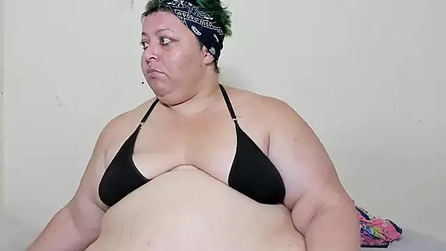 MANDY_MEGA_ASS_BBW from StripChat is Freechat
