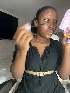 Manlykellya_ from StripChat is Freechat
