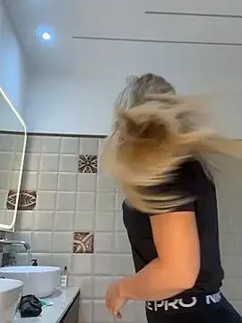 Checkout girls naked models with similar nickname. Cute sexy Free Models.