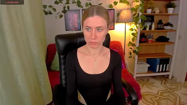MaraCooperrr from StripChat