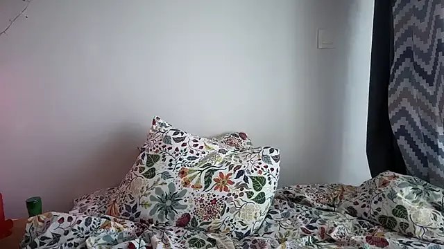 Marakuia054 on StripChat 