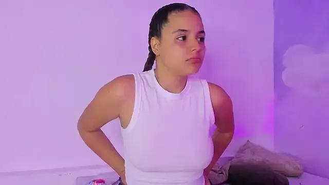 Maraxrivera from StripChat is Freechat