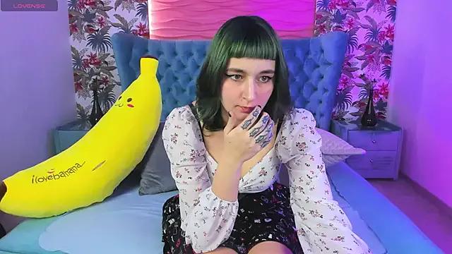 Checkout girls naked models with similar nickname. Cute sexy Free Models.