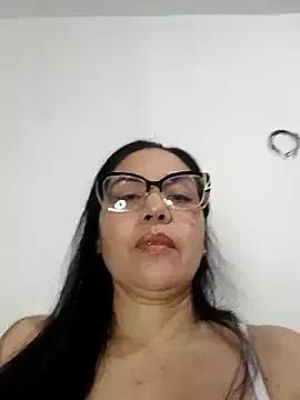 Maria20Fer from StripChat is Freechat