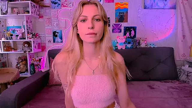 Checkout girls naked models with similar nickname. Cute sexy Free Models.