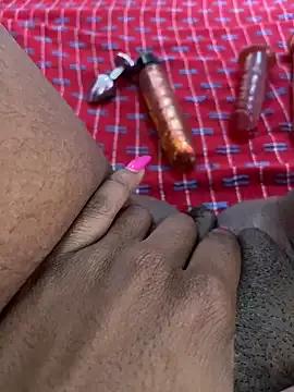 MariaLorenaah from StripChat is Freechat