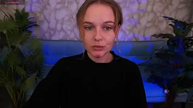Checkout girls naked models with similar nickname. Cute sexy Free Models.