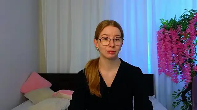 Checkout girls naked models with similar nickname. Cute sexy Free Models.