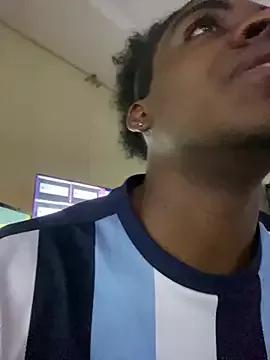 MarkDave_ from StripChat is Freechat