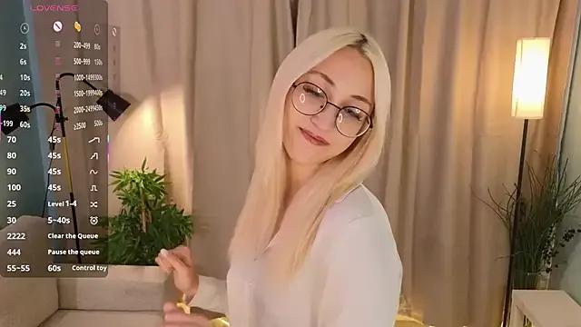 Marry_sharp from StripChat is Freechat
