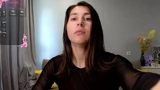 Marrycolins from StripChat