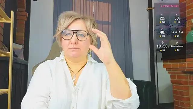 Marta_Wils from StripChat is Freechat