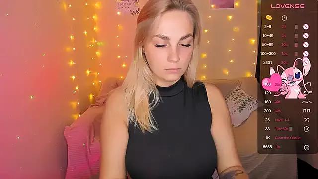 marybells_ from StripChat is Freechat