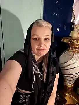 MARYMADLEYN from StripChat is Freechat