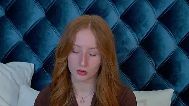 MaryVarum from StripChat is Freechat