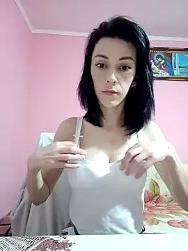 MatildaGold24 from StripChat is Freechat