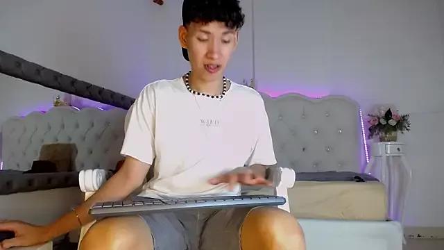 matteo_white1 from StripChat