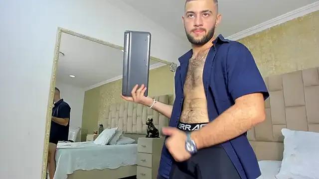 MaximusClark from StripChat is Freechat