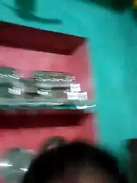 Maya_bhoji from StripChat is Freechat