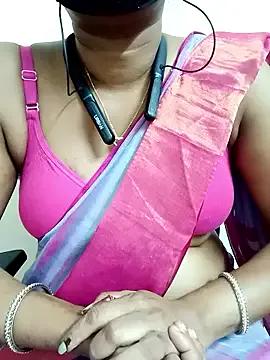 maya_sweety24 from StripChat