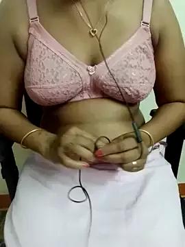 maya_sweety24 from StripChat