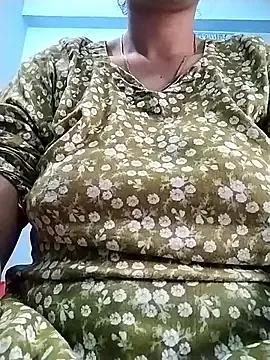 Mayabe-konna from StripChat is Freechat