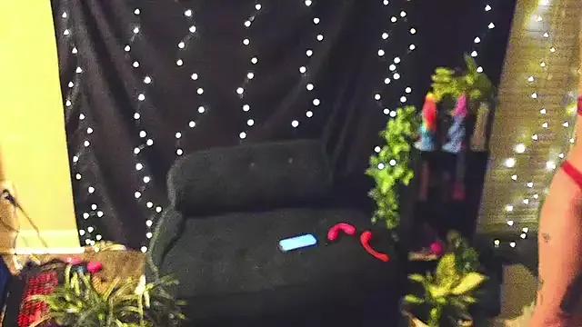 mayahoney_gfe from StripChat