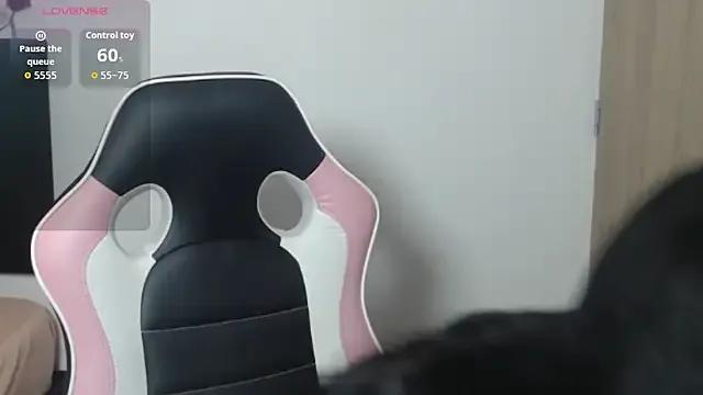 MayaScott11 from StripChat is Freechat