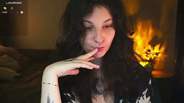maymary_ from StripChat is Freechat