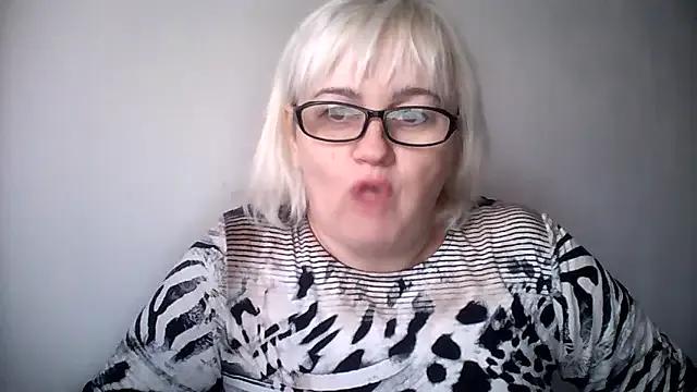 Mayya4321 on StripChat 