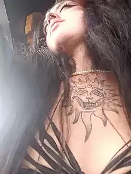 Mazikeen-- from StripChat is Freechat