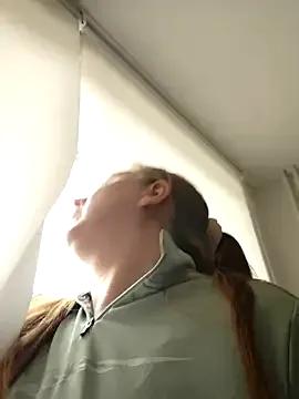 MazySunny from StripChat is Freechat